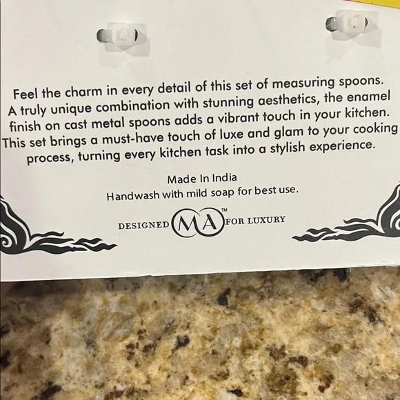 Measuring Spoon Set - Pink, White, Green - Picture 2 of 2